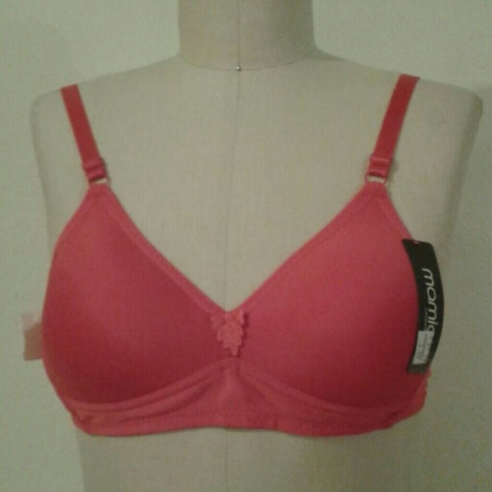 Mamia dark pink underwire lined lightly padded bra women's size 30A NWT